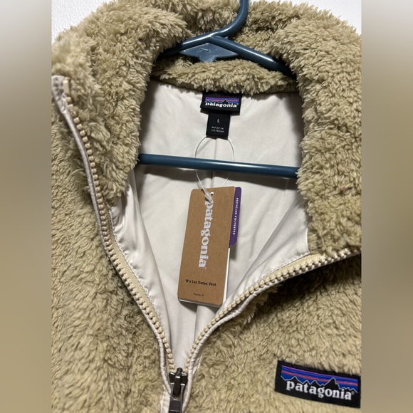 Patagonia Women's Los Gatos Vest - NWT - Picture 5 of 10